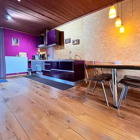 The Roots Дом отдыха Marcouray